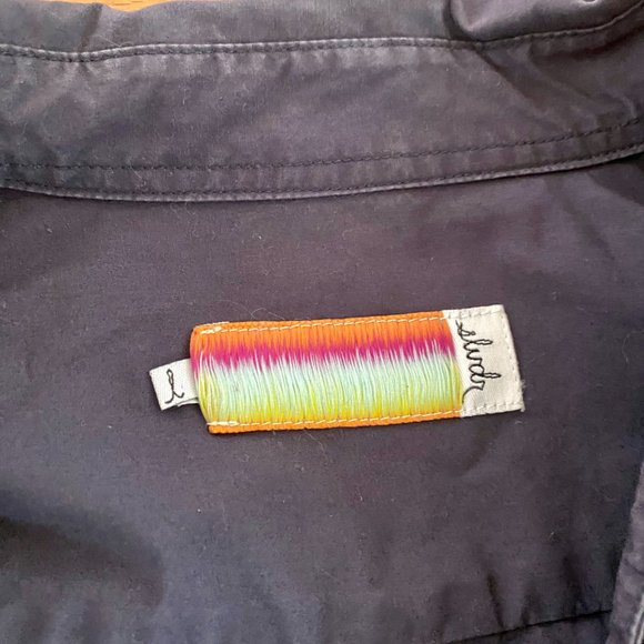 SLVDR – Men's Navy Blue Button Down (Medium) - Picture 2 of 3